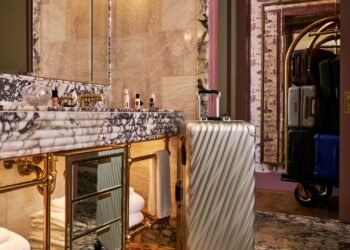 Best Tumi Promo Codes: Save Big on Luggage and Travel Gear