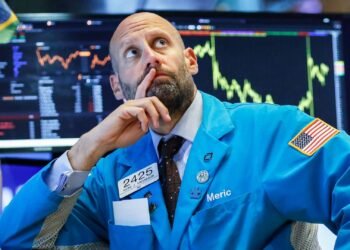Bitcoin is crashing, but a new Wall Street crypto hype is on the rise