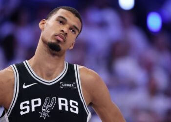 DraftKings and FanDuel are likely to lose money on the NBA Finals – whether the Knicks or Spurs win