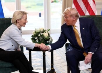 EU lawmakers clear US trade deal to avert return to trade conflict