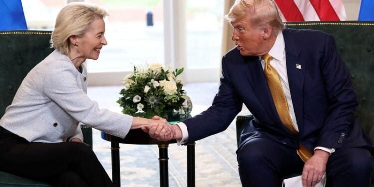EU lawmakers clear US trade deal to avert return to trade conflict