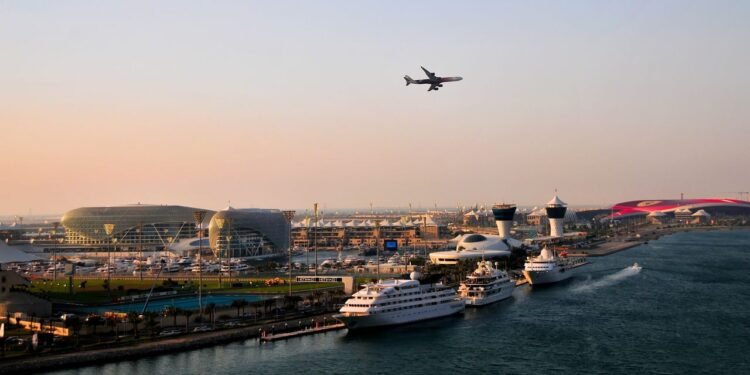 Emirates Launches World's First Insurance Package for Travelers to Dubai