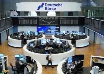 European shares rally as Middle East peace hopes drag oil prices lower