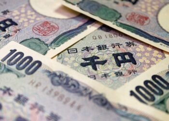 Exclusive-Japan plans to better manage war chest for yen intervention, draft report shows