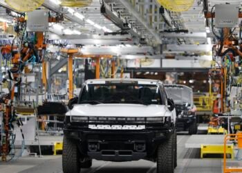 GM follows Ford by making a big energy bet — this time with an unconventional approach