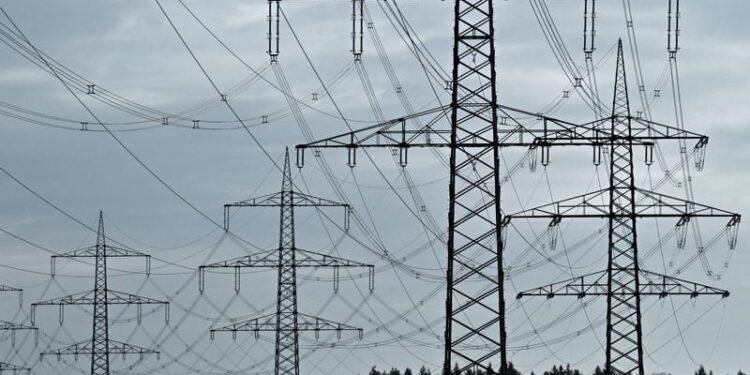 Global business leaders back faster electrification shift