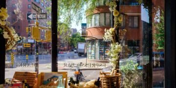 How to Spend a Perfect Day in New York City: A Neighborhood Guide