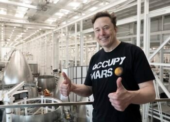 How to get SpaceX stock — without buying the IPO