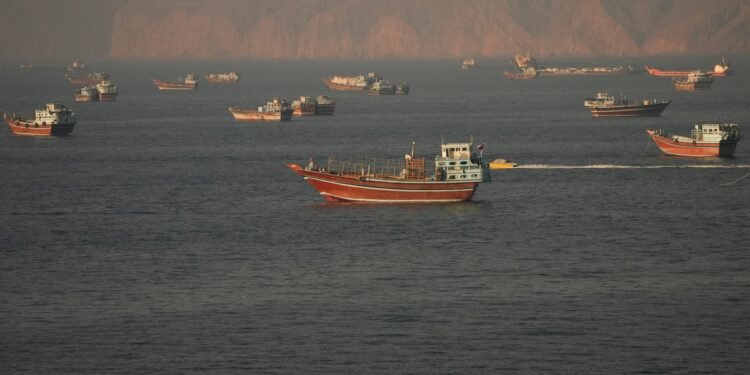 Iran reportedly closes Strait of Hormuz again, raising doubt over talks