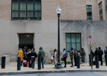 Jobless claims jump to a 4-month high, but don’t be fooled: Layoffs aren’t on the rise