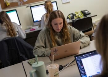 Judge blocks Trump's rule limiting student loans for grad students