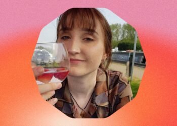 Learning To Love My Skin After Growing Up With Acne