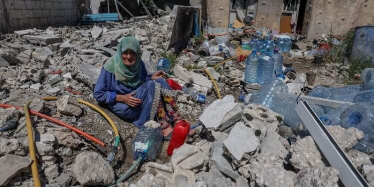 Lebanese villagers return to find homes in ruins