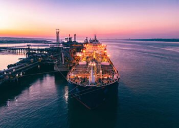 Many big oil tankers remain stuck in Strait of Hormuz — and may not return once they escape