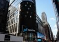Nasdaq futures fall 2% on tech worries, Fed hike bets