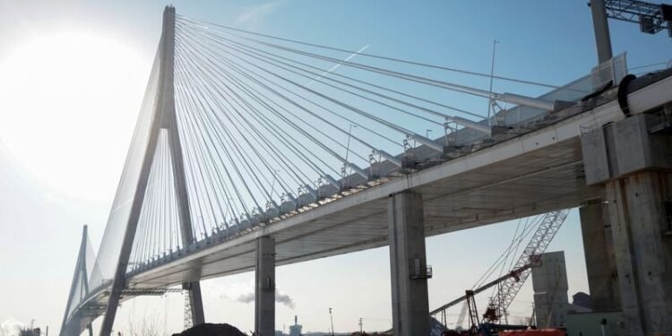 New US-Canada bridge nears opening despite earlier Trump threat