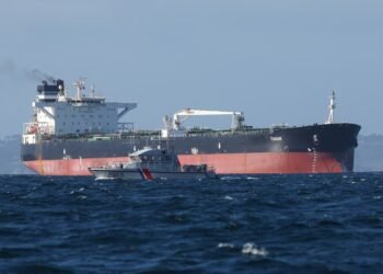 Oil prices drop after Trump tries to reassure traders that peace deal is coming