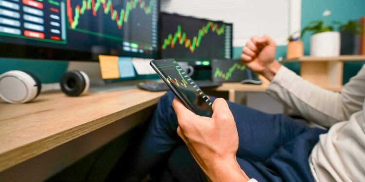 Only 5% of day traders make money, but the SEC is now making it easier for more people to try it anyway