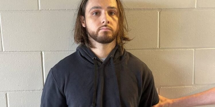 Prosecutor casts Palisades arson suspect as dejected loner, angry at society