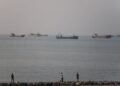 Qatar brings LNG tankers into Hormuz despite shipping slowdown