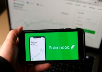 Robinhood is laying off nearly 300 people to keep a ‘high performance culture’