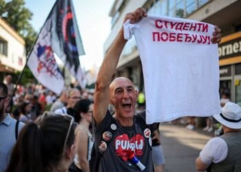 Serbians to keep up protest after President Vucic says he will step down
