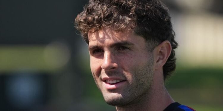 Soccer-Pulisic on the bench as U.S., Turkey make wholesale changes