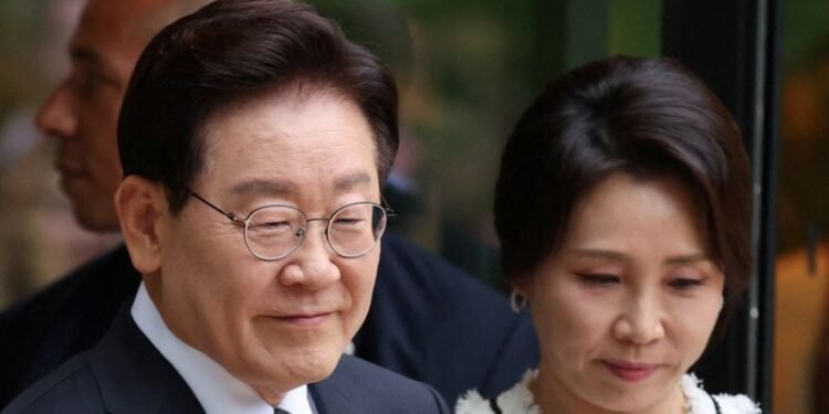 South Korea’s Lee leaves G7 with Trump’s pen after talks about peace on the peninsula