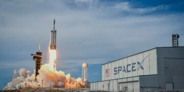 SpaceX aims for a $75 billion liftoff — but the IPO faces sky-high odds