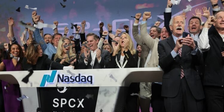 SpaceX’s stock jumps as the company reveals its IPO has raised another $10.7 billion