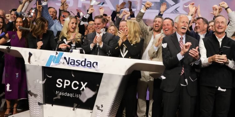 Stocks making the biggest moves premarket: SPCX, HOOD, HUN