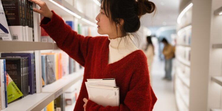 Student loan borrowers can get lower interest rates — who qualifies