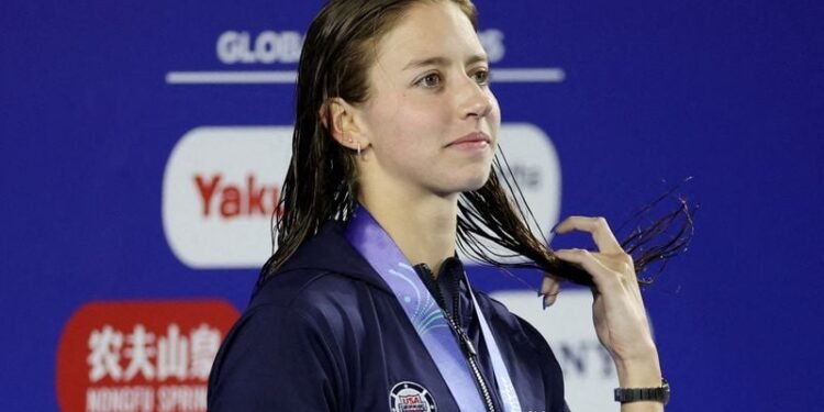 Swimming-American Douglass breaks 50m freestyle world record