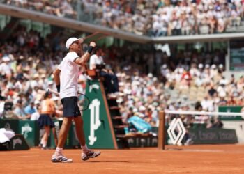 The Golden Rules of Attending a Tennis Grand Slam, According to Players, Fans, and Experts