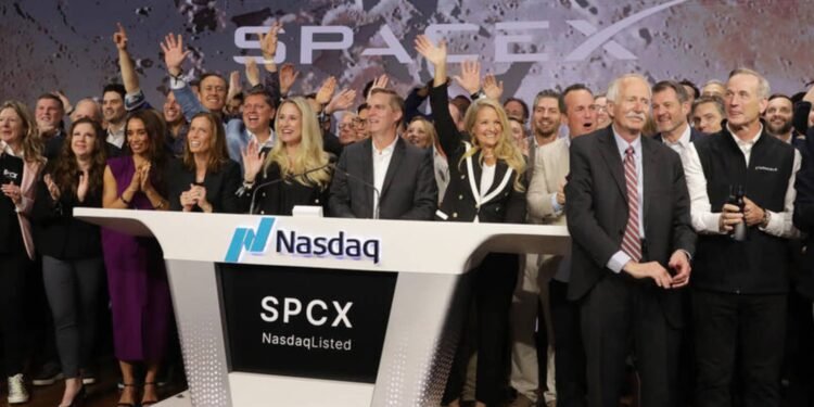 The average SpaceX buyer post-IPO is almost under water after two-day slide