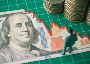 The blowout jobs report is bad news for stocks — but it shouldn’t force the Fed’s hand on interest rates