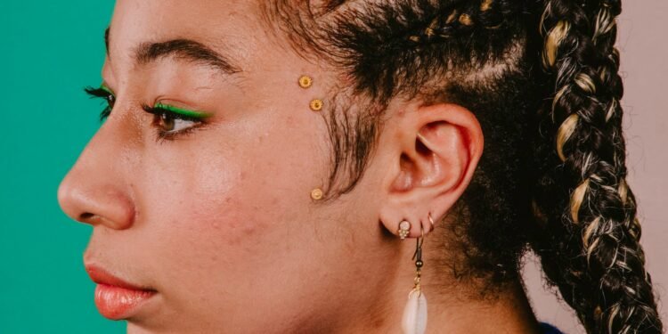 These 9 Acne Myths Just Got Busted By A Dermatologist