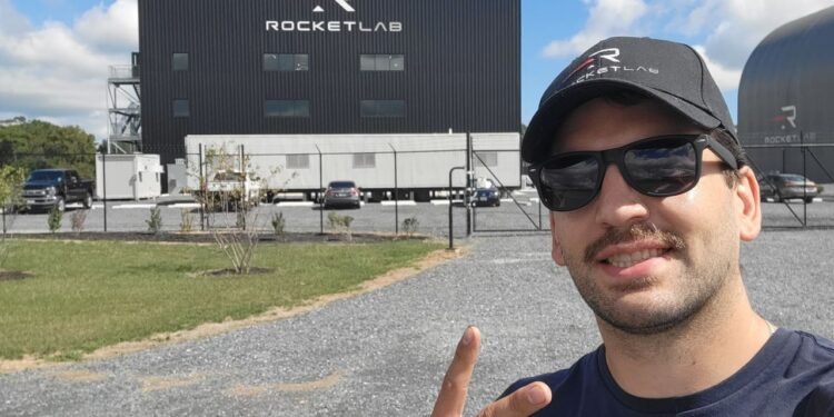 These ‘nerds’ earned millions betting on space years before the SpaceX IPO made it cool