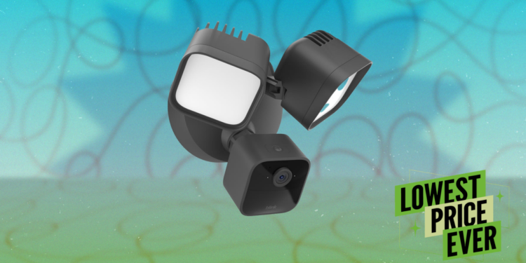This Blink Floodlight Camera Is 70% Off During an Early Prime Day Sale