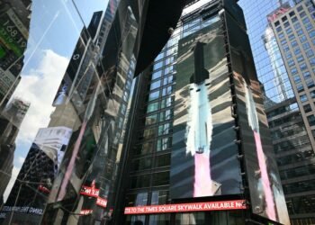 This imminent SpaceX development could make the stock even more volatile