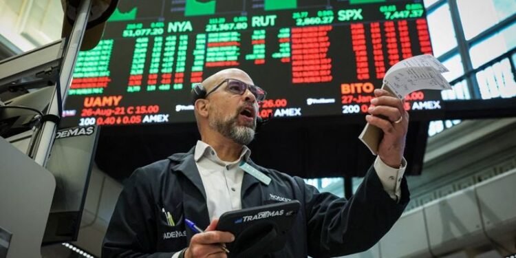 Traders keep bets on Fed rate hike by October