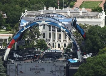 Trump administration urges judge to reject bid to block White House UFC event