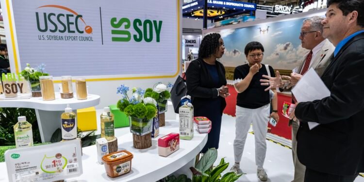 U.S. fights with Brazil for China's giant soybean market