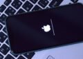 Update Your iPhone Now to Patch These 29 Security Flaws