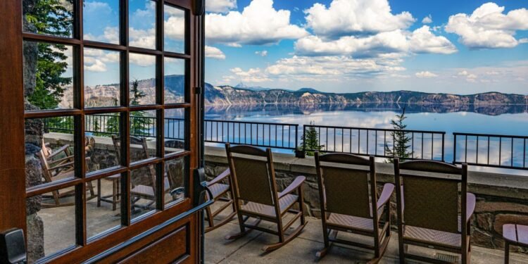 Visiting Crater Lake National Park This Summer? These Are the Places to Stay