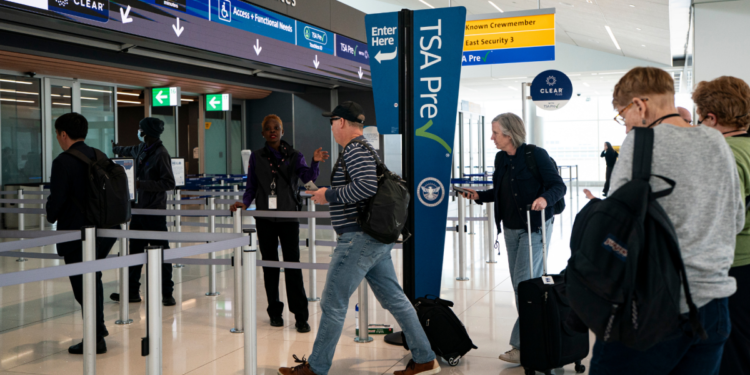 You Can Now Use Google Wallet at Airport Security Instead Your ID
