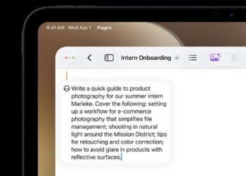 You Can Skip the Waitlist and Get Siri AI on Your MacBook Right Now