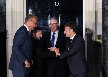 Zelenskiy in London for talks with Starmer, Macron and Merz