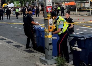 5 people shot, 2 dead in Toronto active shooter incident, police say