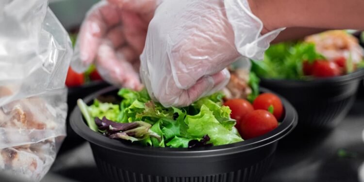A massive lettuce recall hits home as local restaurants shake up their salad menus